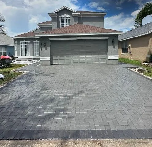 Residential paver driveway — Moncada project gallery