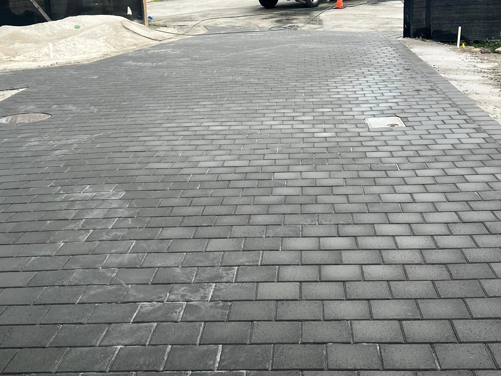 Paver surface detail — Moncada project gallery